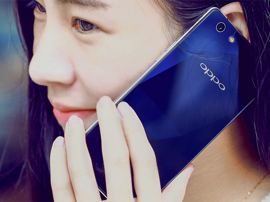 璀璨动人，OPPO R1C发布