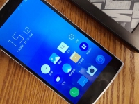 像Flyme又像MIUI，一加刷腾讯TOS体验